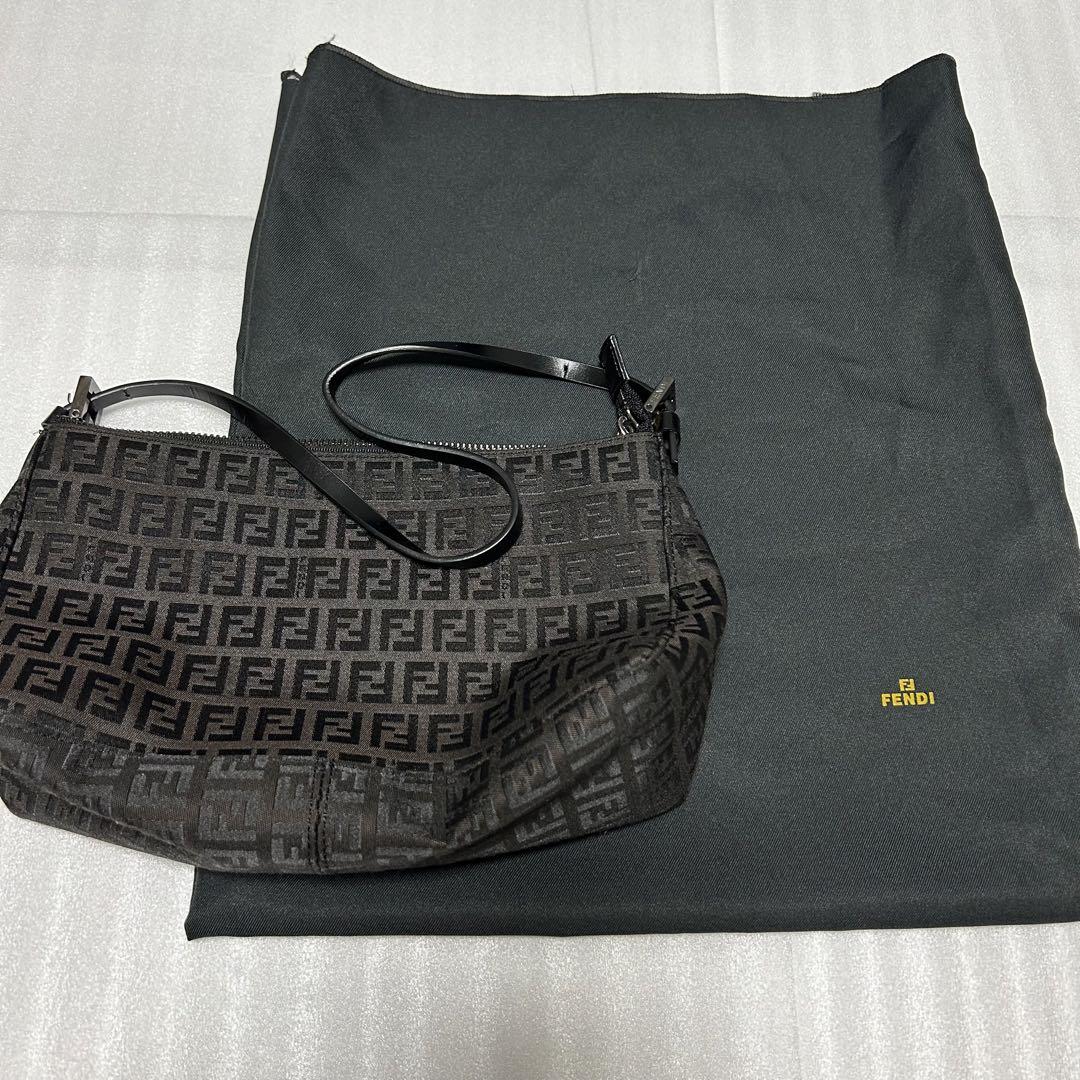FENDI フェンディ ズッカ ハンドバッグ ブラウン ブラック ロゴ