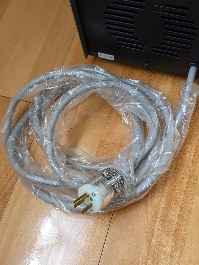 美品 アイソレーション電源トランス1500W・100V専用仕様 プロケーブル