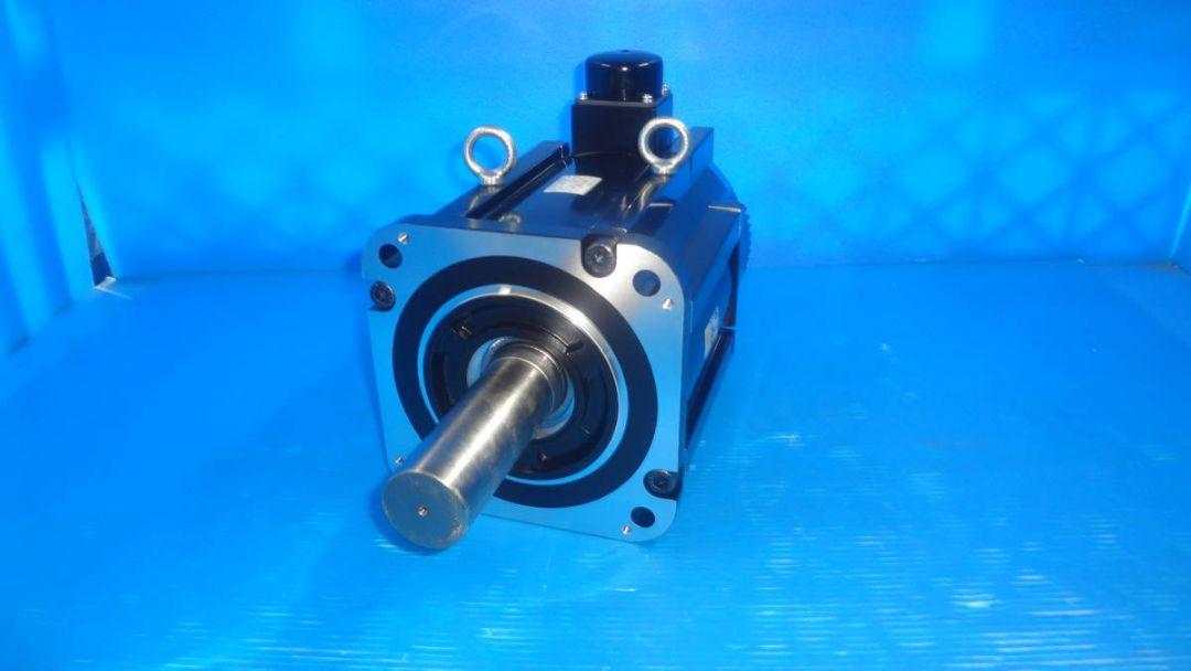 YASKAWAサーボモーターSGMGV-75A3A2C 7.5kW