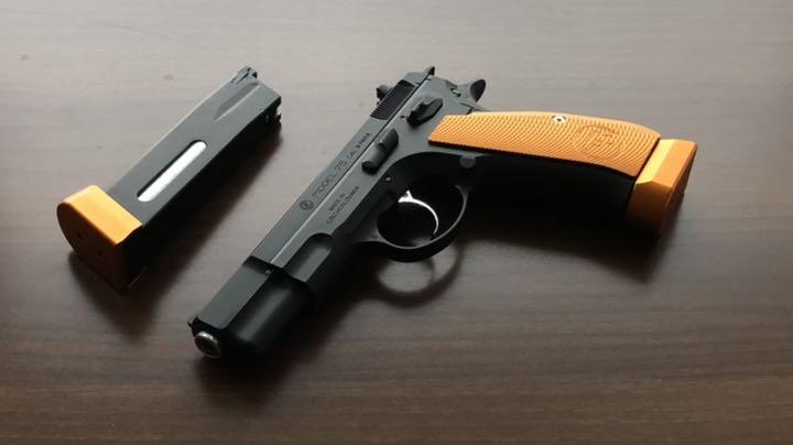 Carbon8 CO2 Cz75 予備マガジン カスタムパーツ込み