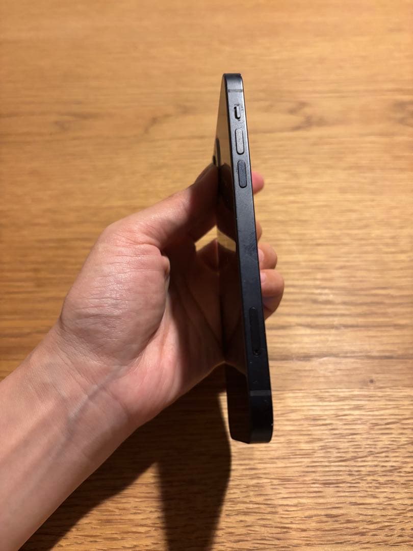 iPhone12 128GB 背面割れ有