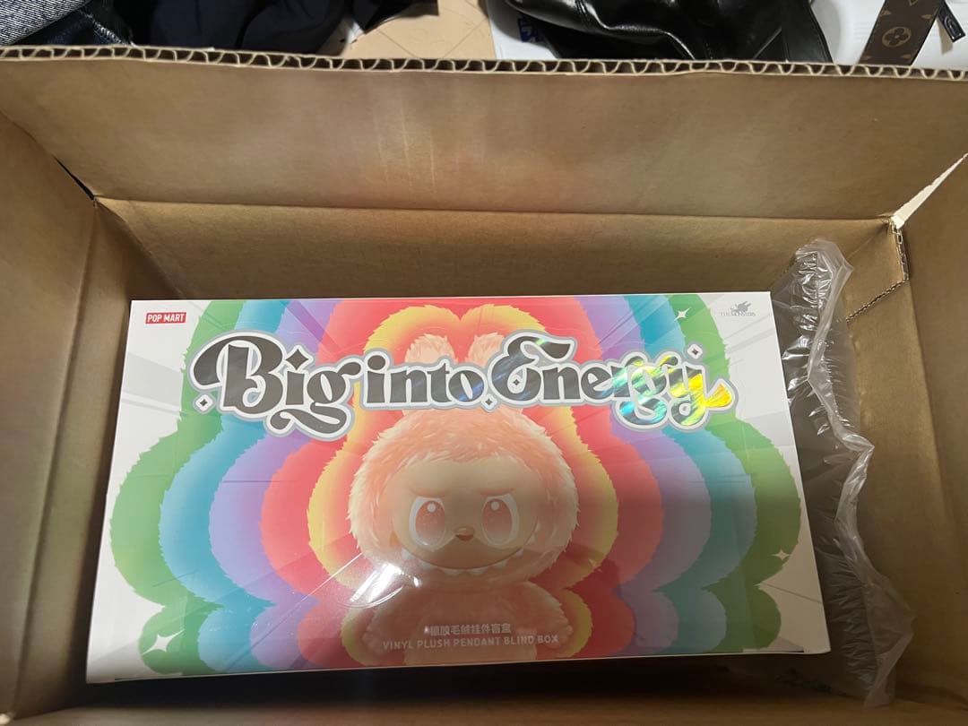正規品・未開封 Labubu Big into Energy アソートボックス