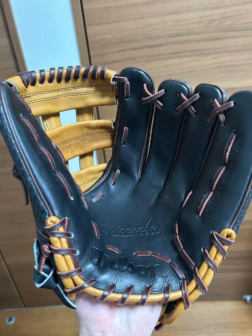 【レビューで送料無料】 Wilson 新品未使用 野球用グローブ 右手用 黒/茶 グローブ