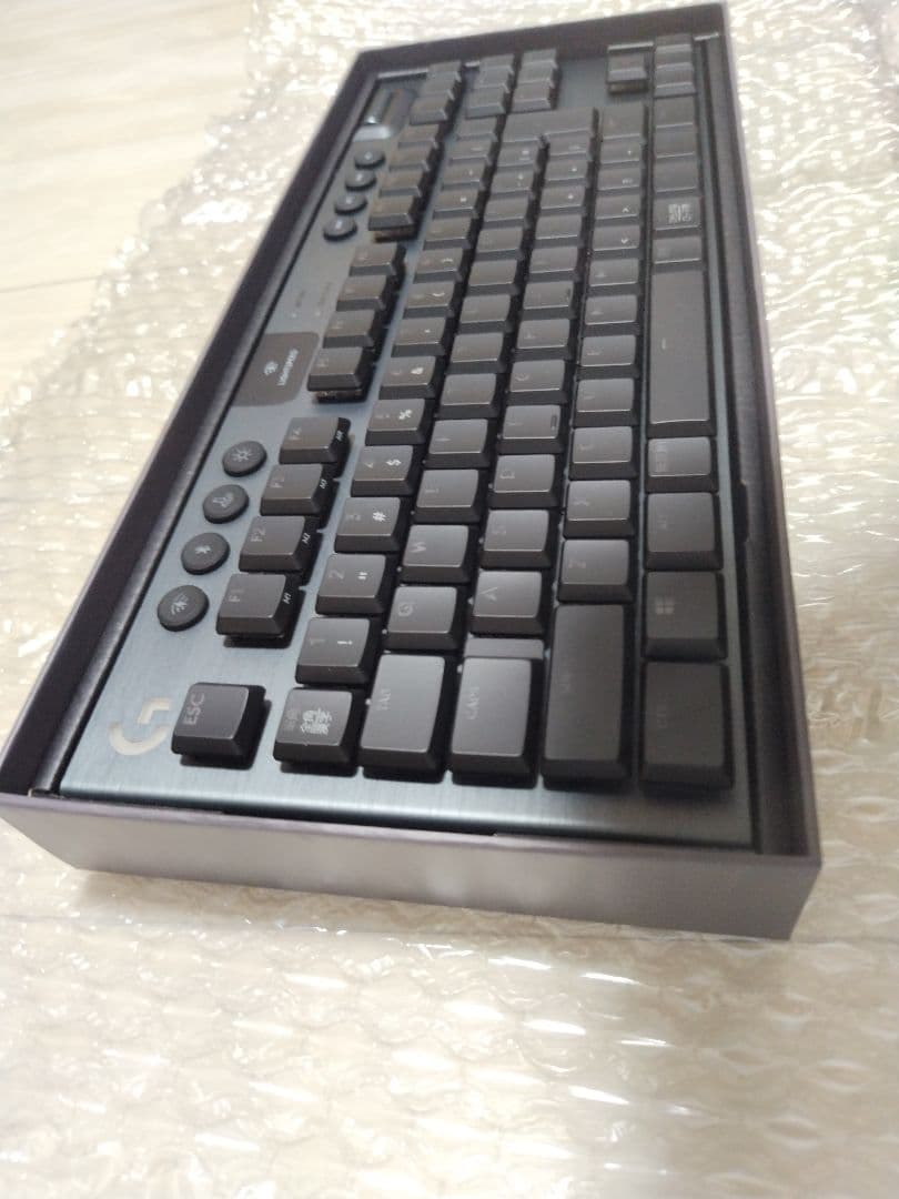 【開封済み・未使用品】Logicool G913 TKL ワイヤレスキーボード 【開封済み・未使用品】Logicool G913 TKL ワイヤレスキーボード