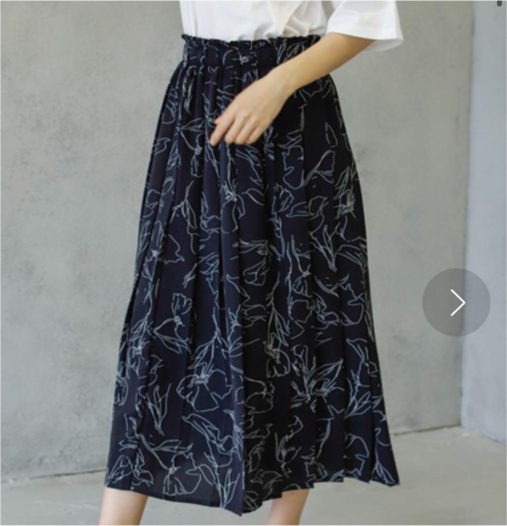 線画花柄プリーツスカート メルカリ