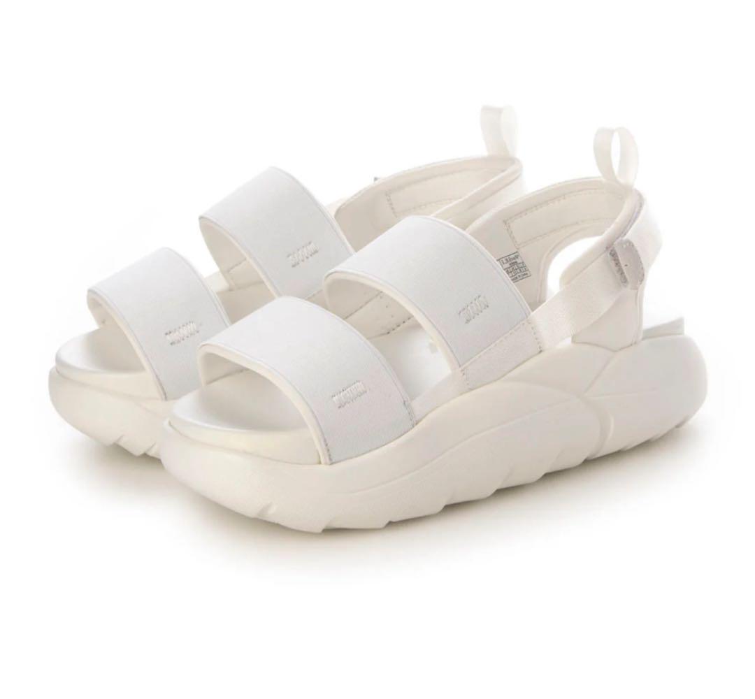 Lucy 厚底サンダル （White）24.5靴