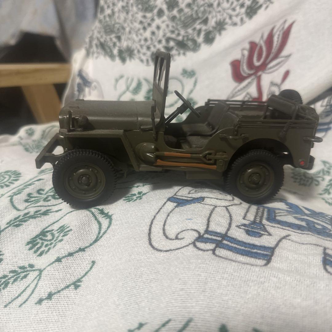 1/24スケール 軍用ジープ オリーブドラブ
