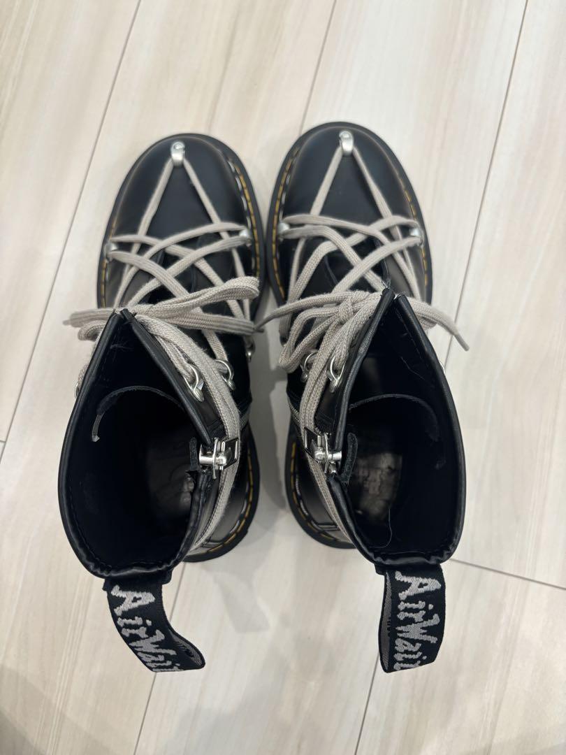 Dr.Martens