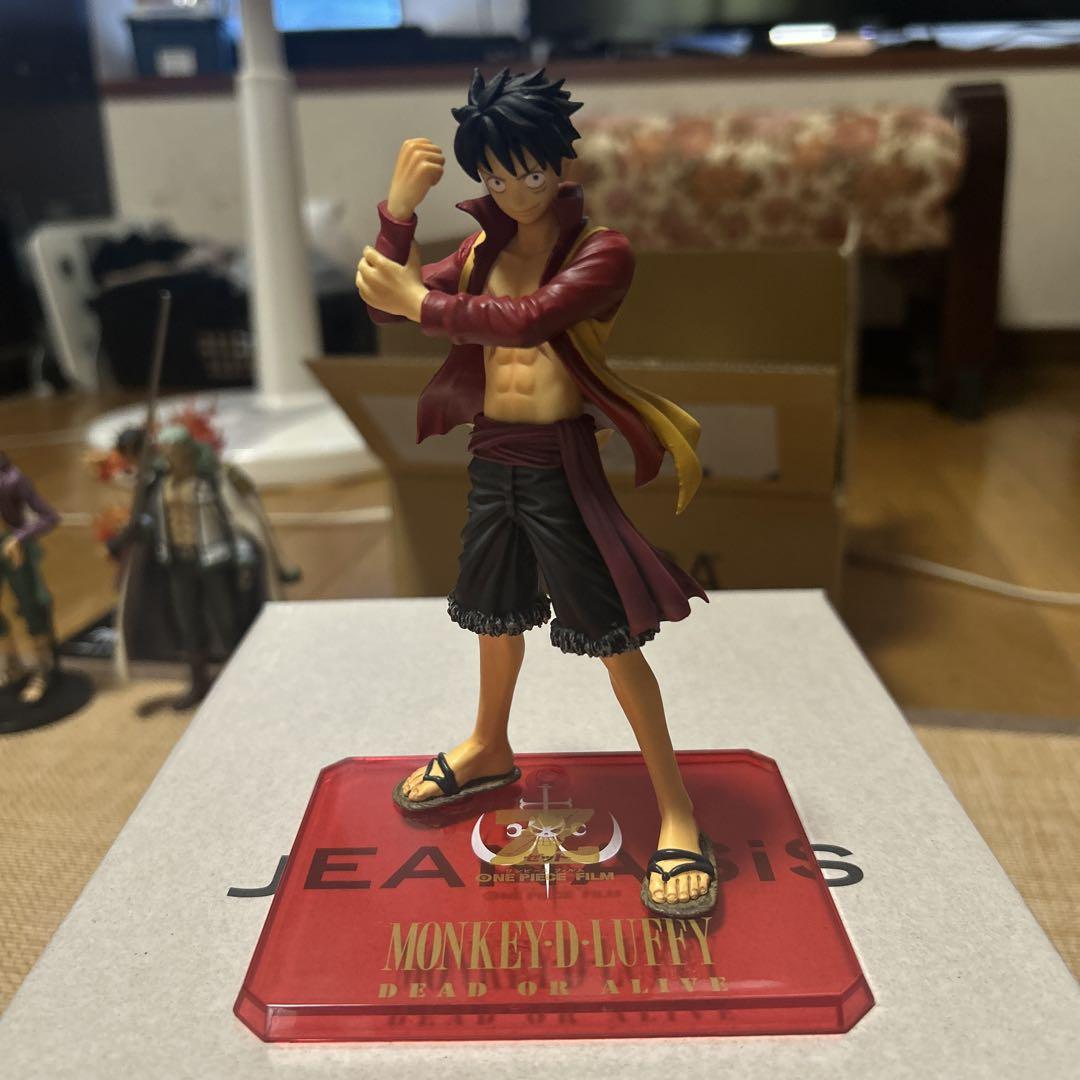 ONE PIECE モンキー・D・ルフィ フィギュア