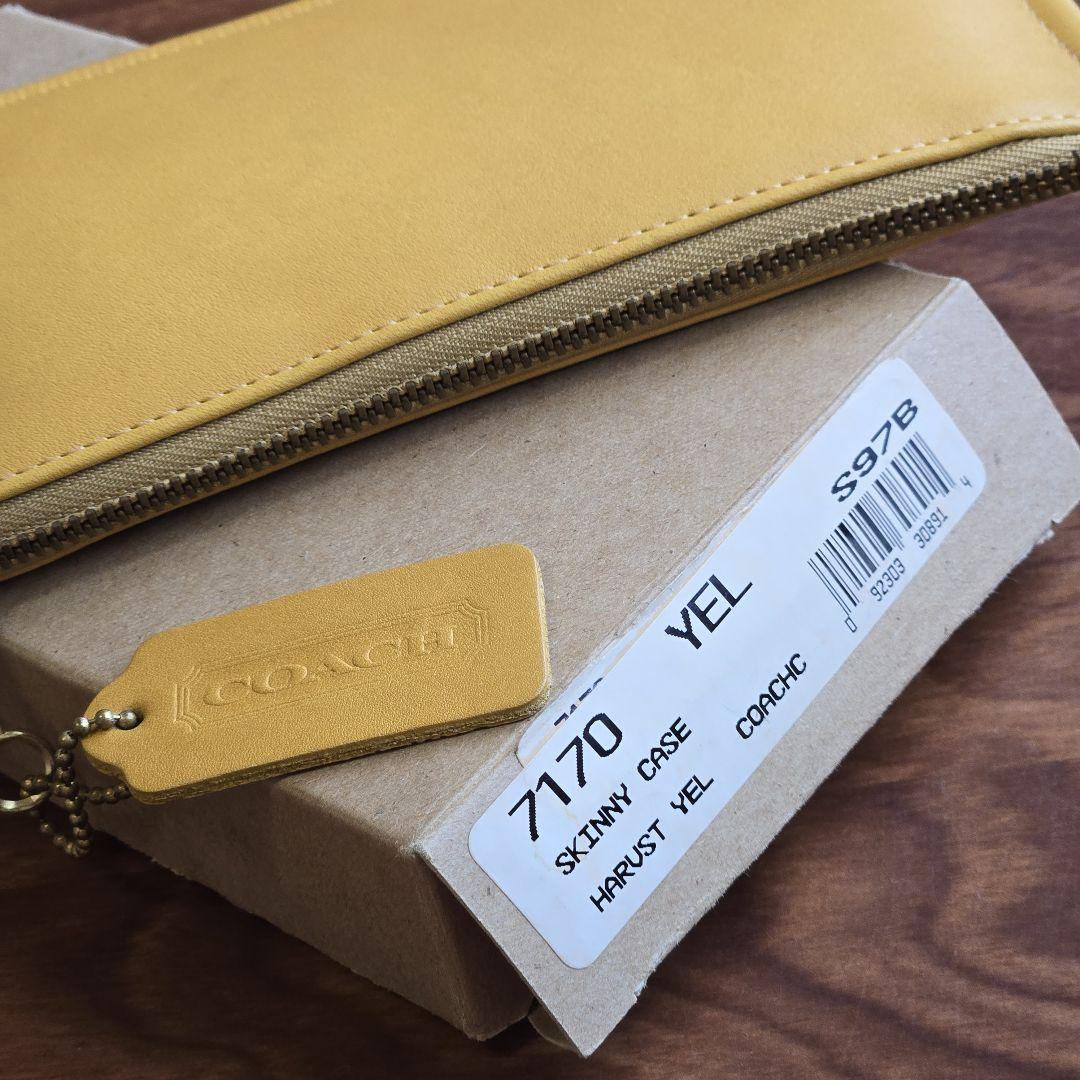 COACH スキニーポーチ 7170 イエロー