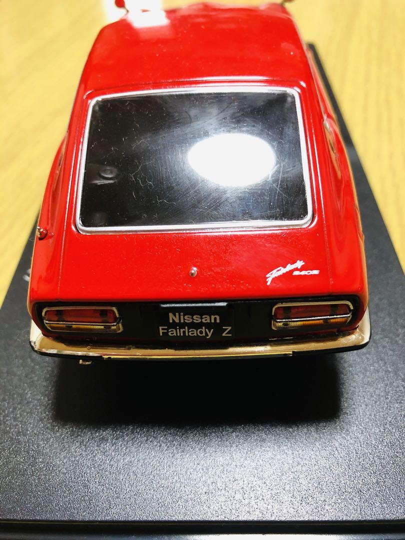 Nissan Fairlady 240Z (1971) 赤