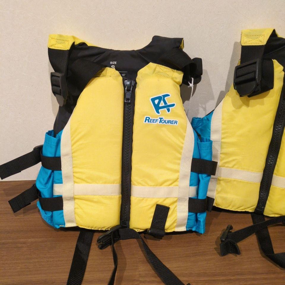 リ*ン様 REEF TOURER 子供用 ライフジャケット　Sサイズ　リーフツア