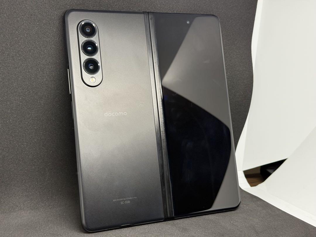 美品 Galaxy Z Fold3 折りたたみスマホ 256GB docomo