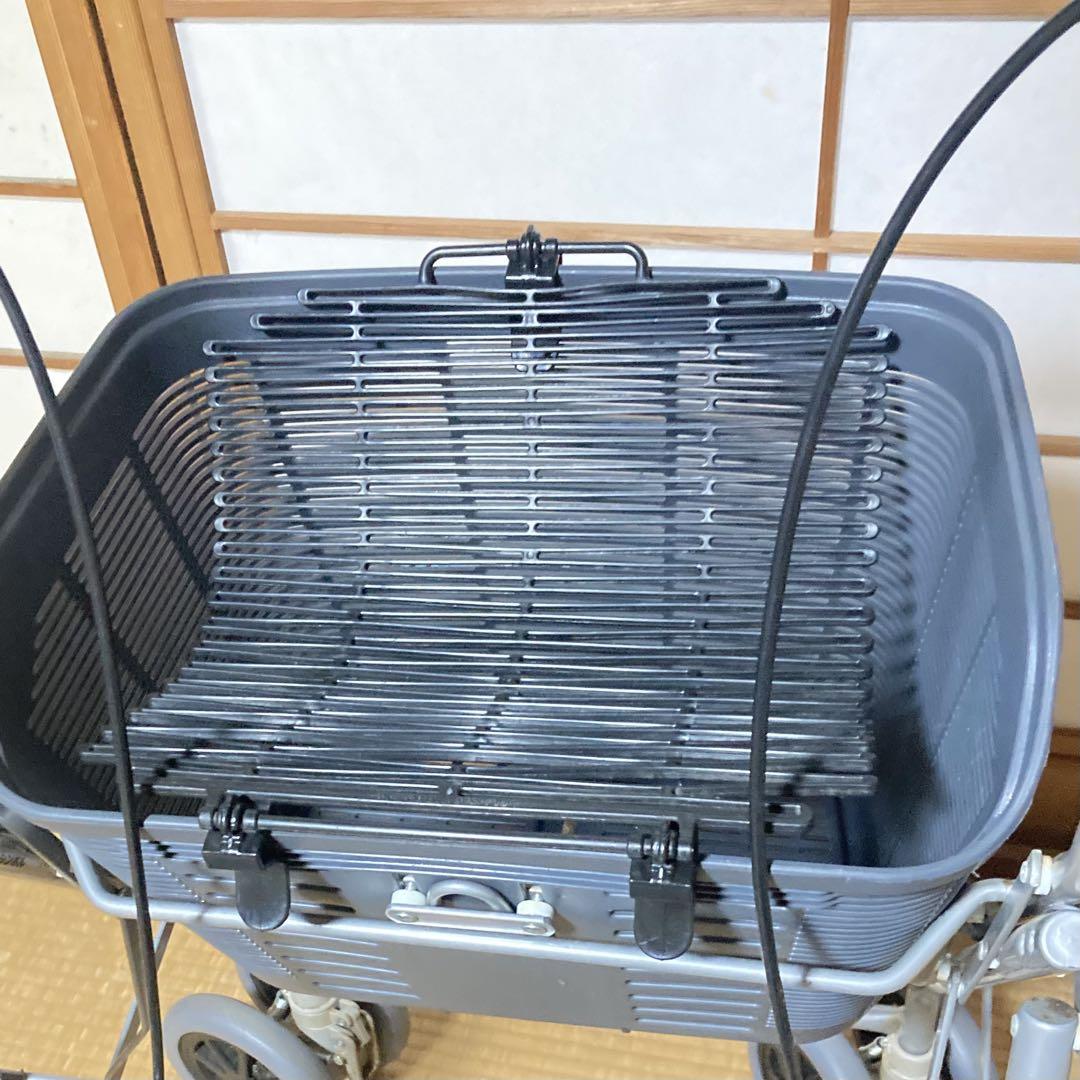 睦三　ムツミ　歩行器　カゴ付き　介護用品