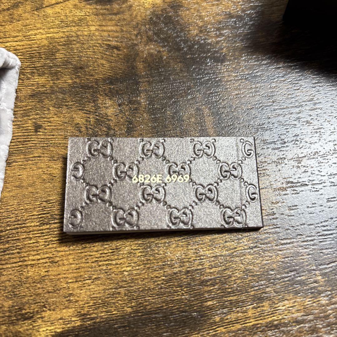 GUCCI シルバーチェーンネックレス