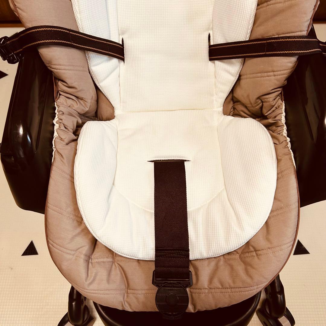 Combi コンビ ネムリラAT 電動ハイローチェア オートスイング Combi コンビ ネムリラAT 電動ハイローチェア オートスイング