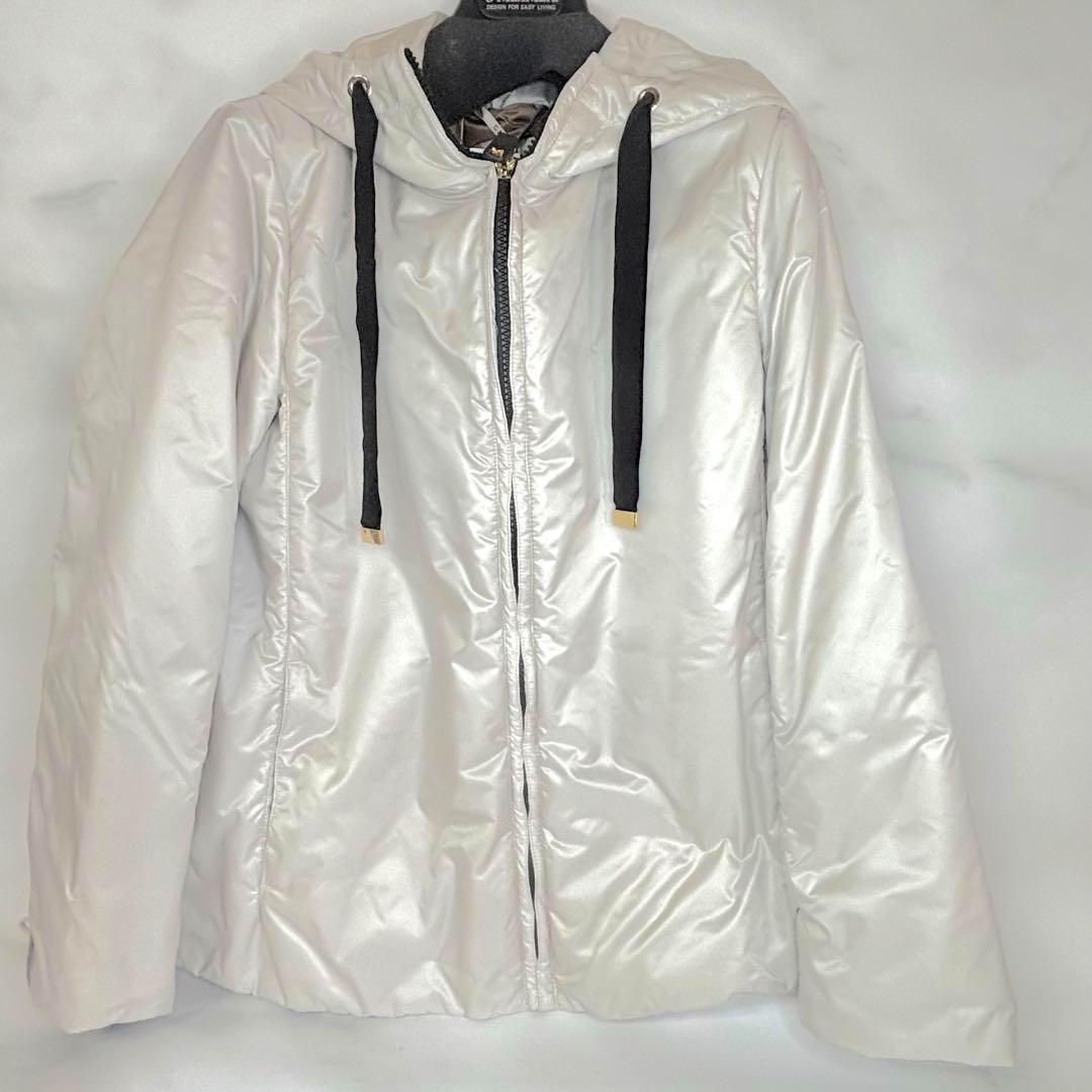 MAX MARA / フーデッド パデッドジャケット / 関税送料込 Greenbi パデッドクロップドジャケット - Max Mara - レディース