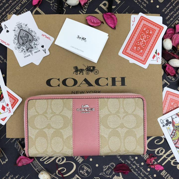 大切な COACH☆コーチ 二つ折り財布 シンプル 薄ピンク - 折り財布 ...