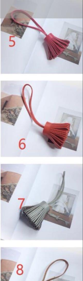 卍