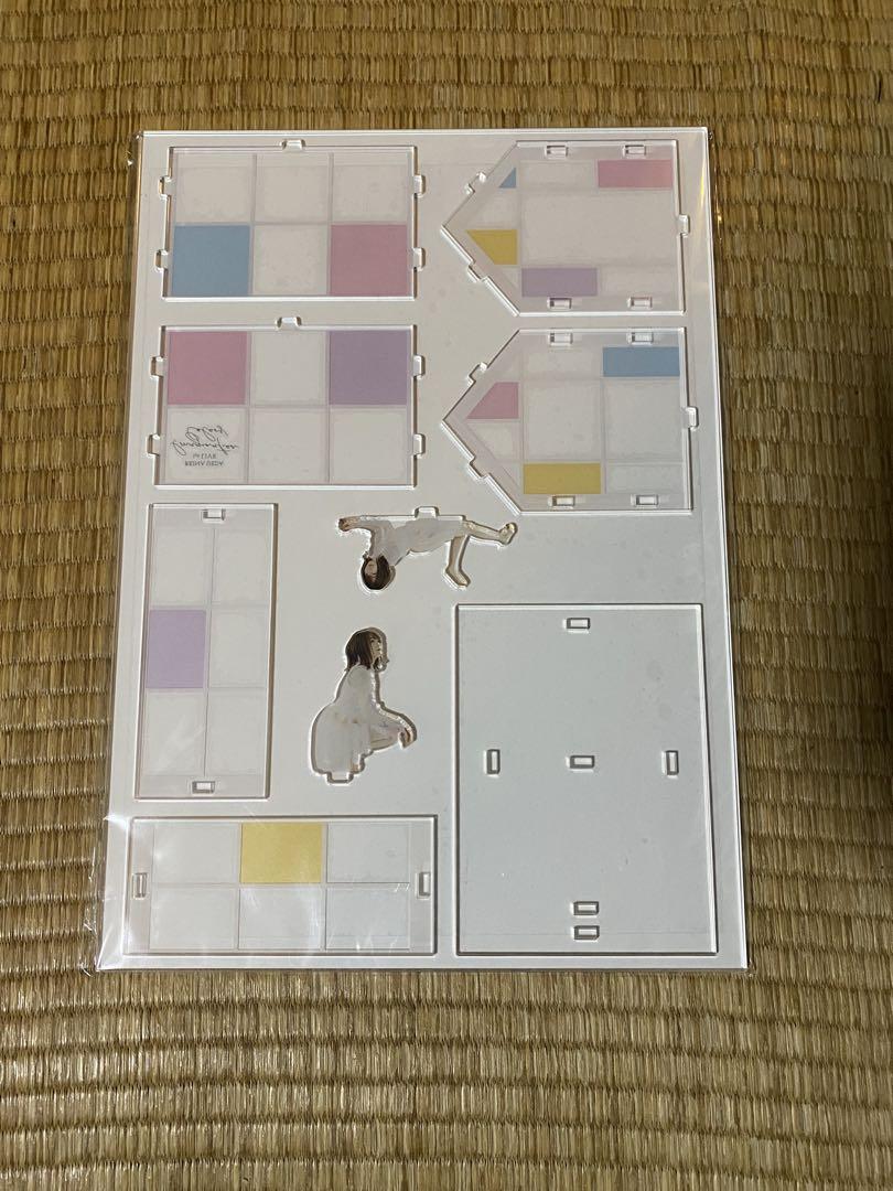soraさま専用　上田麗奈　原画展　アクリルスタンド　3点セット（おまけ付き） 上田麗奈 原画展 アクリルスタンド 3種セット 新品未開封品