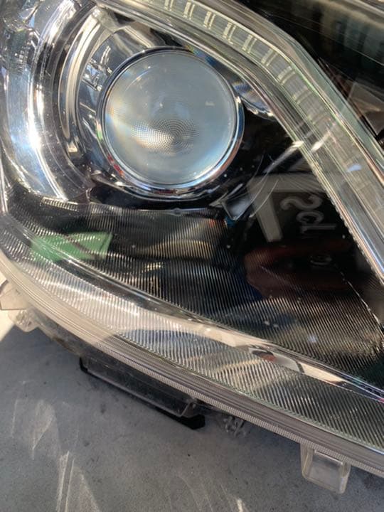 トヨタ クラウン210系 前期クラウンアスリート ヘッドライト左右
