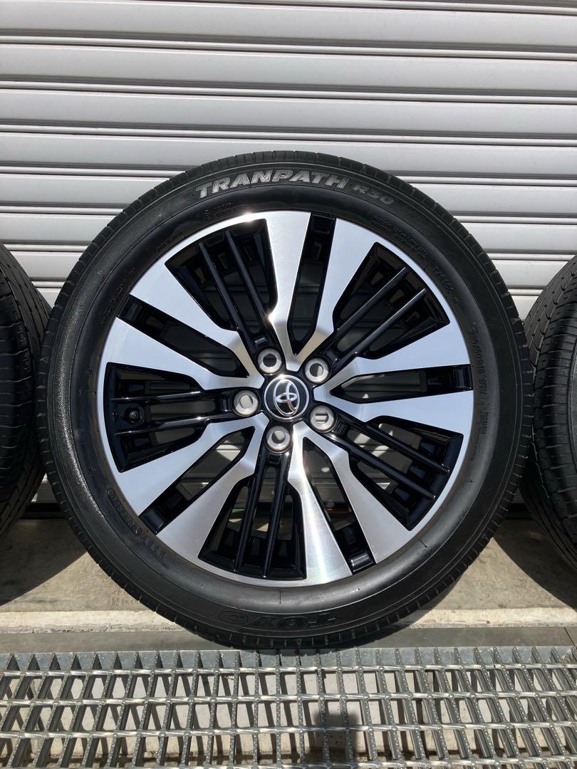 車　タイヤホイールセット　18インチ