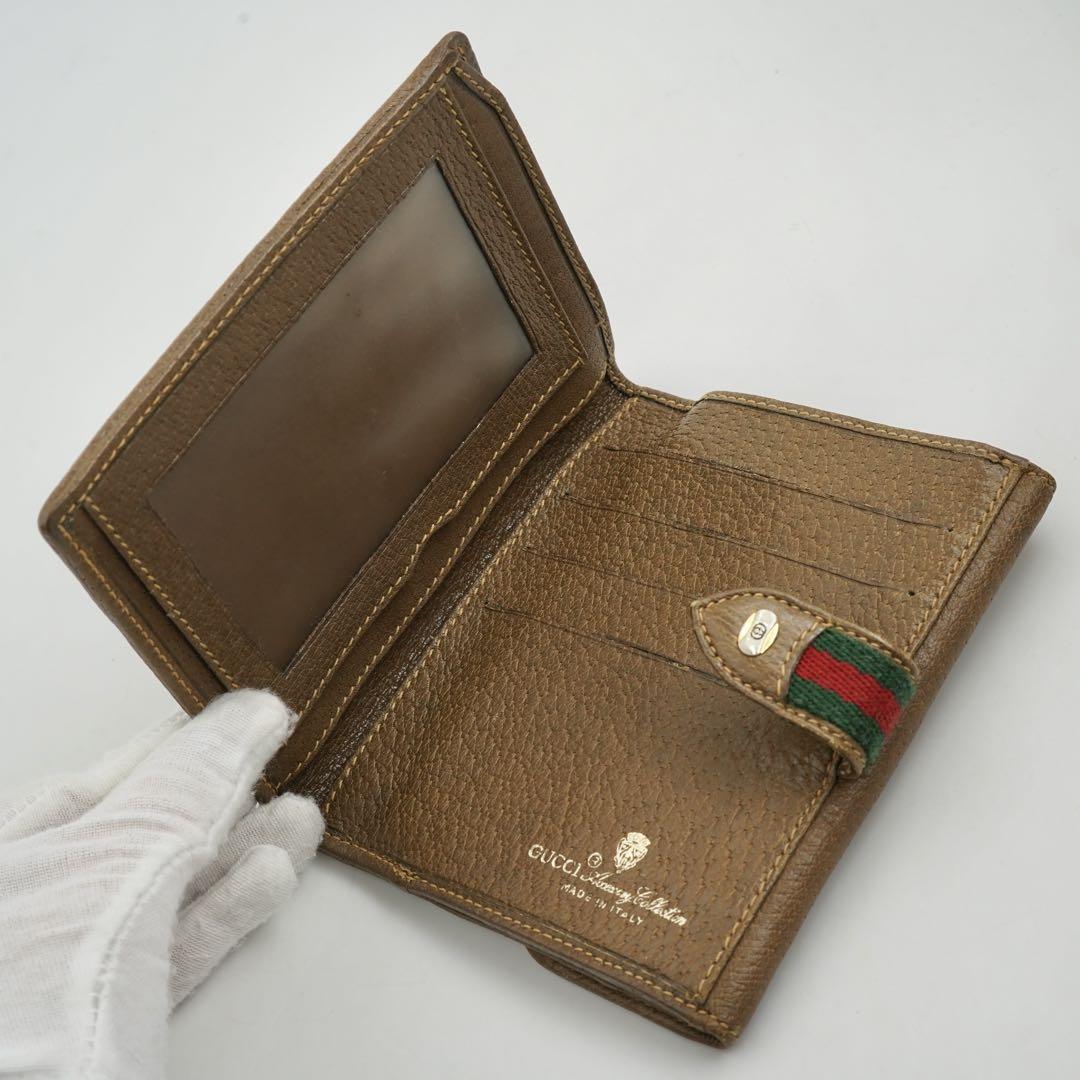 GUCCI フラップ