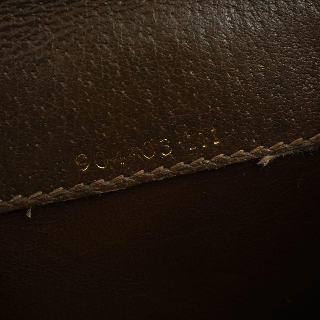 GUCCI フラップ