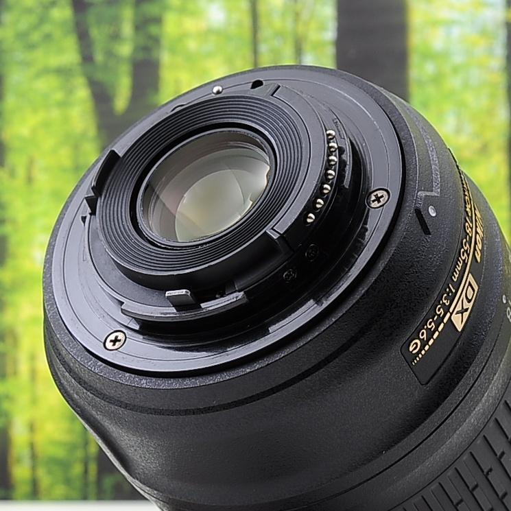 ショット数9673枚！WiFi機能付☆Nikon D5300☆初めての一眼レフに