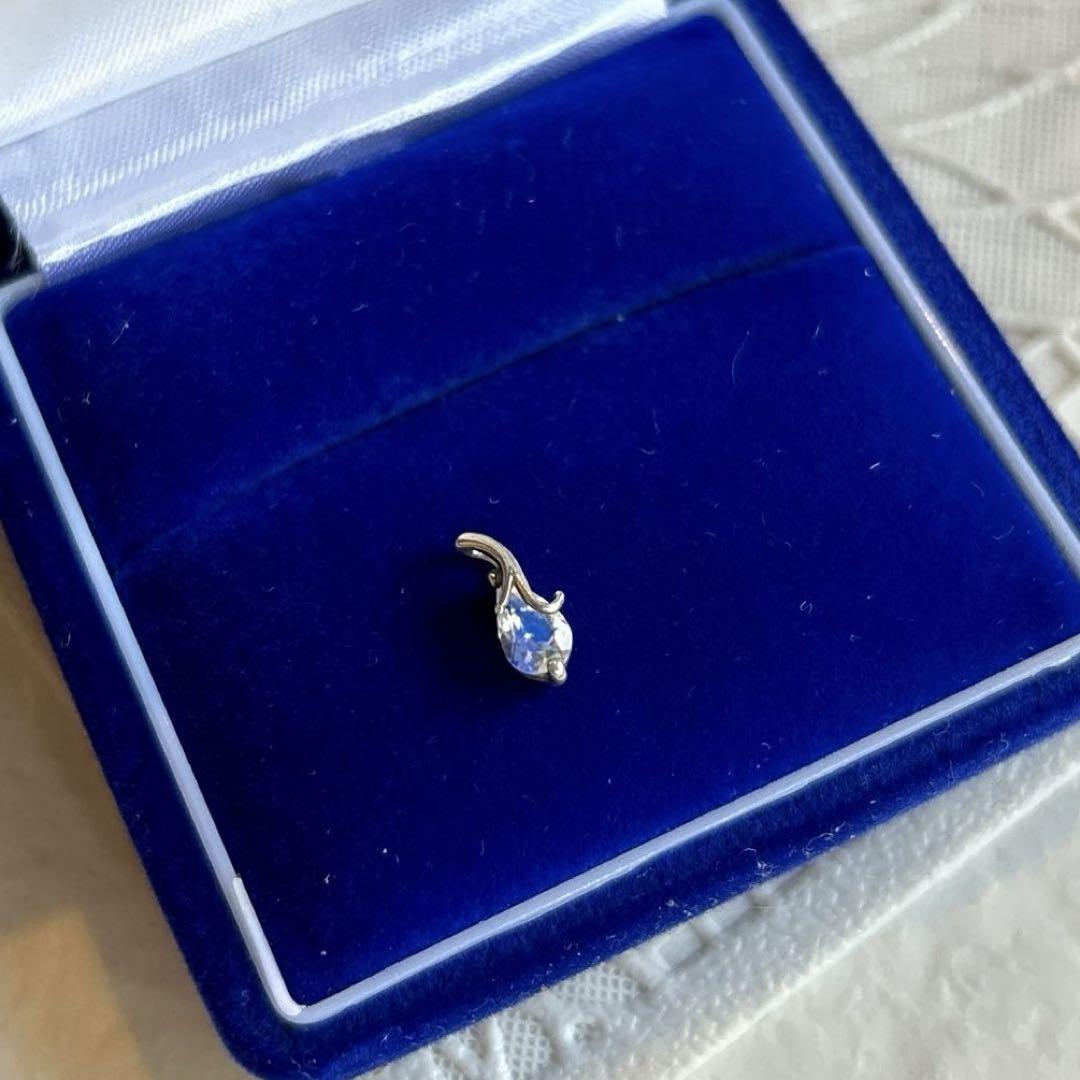 宝石の実 ジュエリー ブルームーンストーン ネックレストップ 925