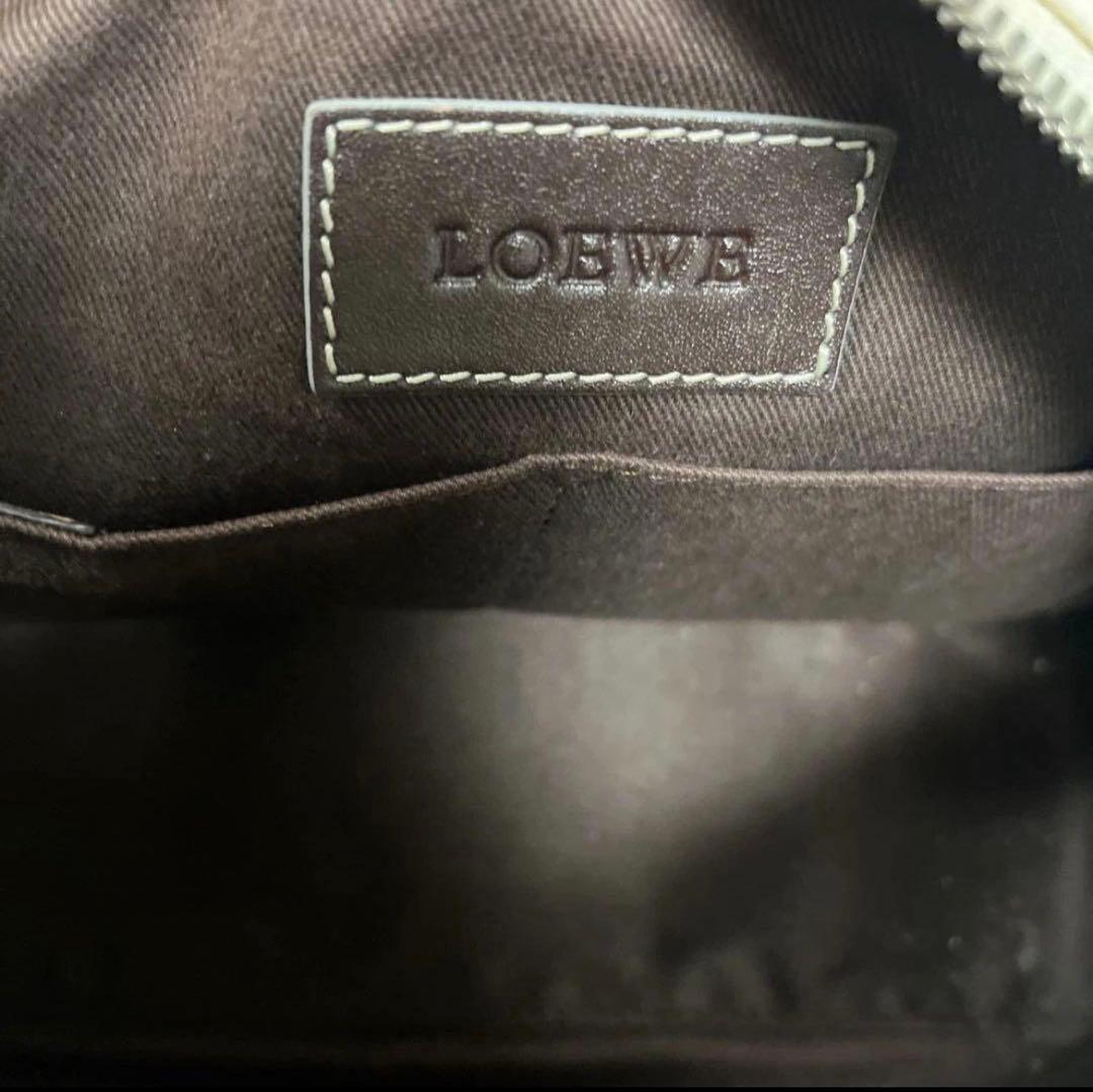 LOEWE ハンドバッグ ホワイト ロエベ LOEWE ハンドバッグ ホワイト ロエベ