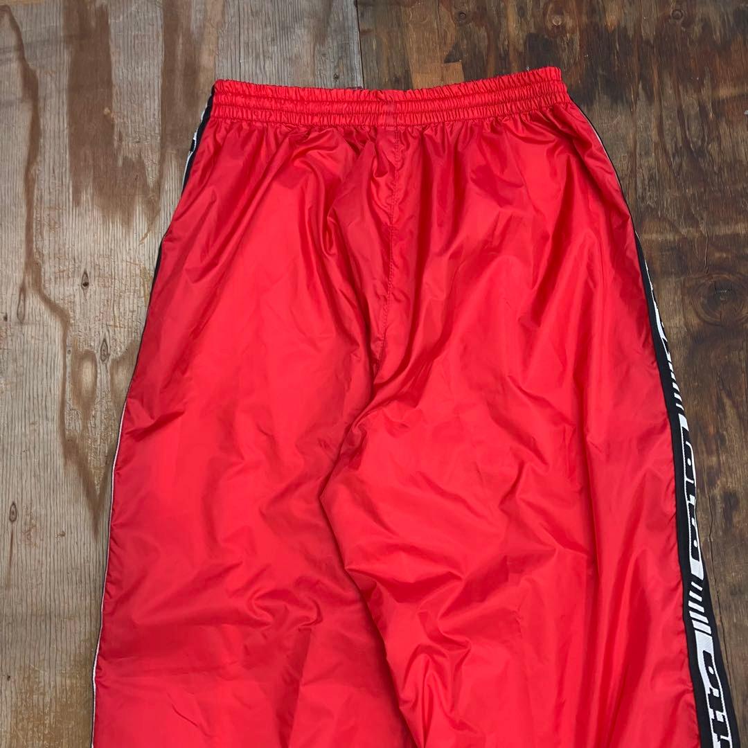 90s LOTTO ナイロン ワイド トラックパンツ レッド サイドライン 90s LOTTO ナイロン ワイド トラックパンツ レッド サイドライン