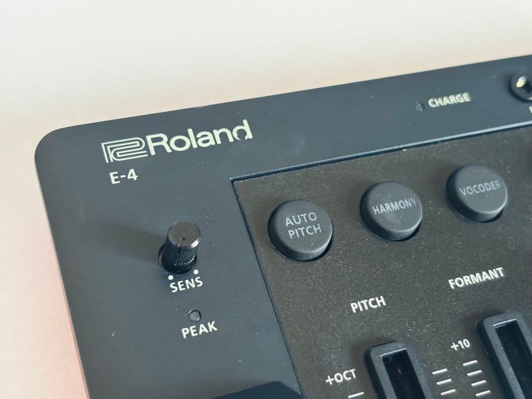 Roland AIRA Compact E-4 ケーブル欠品 Roland AIRA Compact E-4 ケーブル欠品