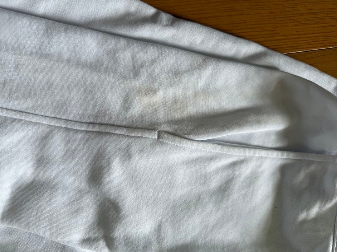 しみ抜き出来る人限定　モンクレールショートパンツ