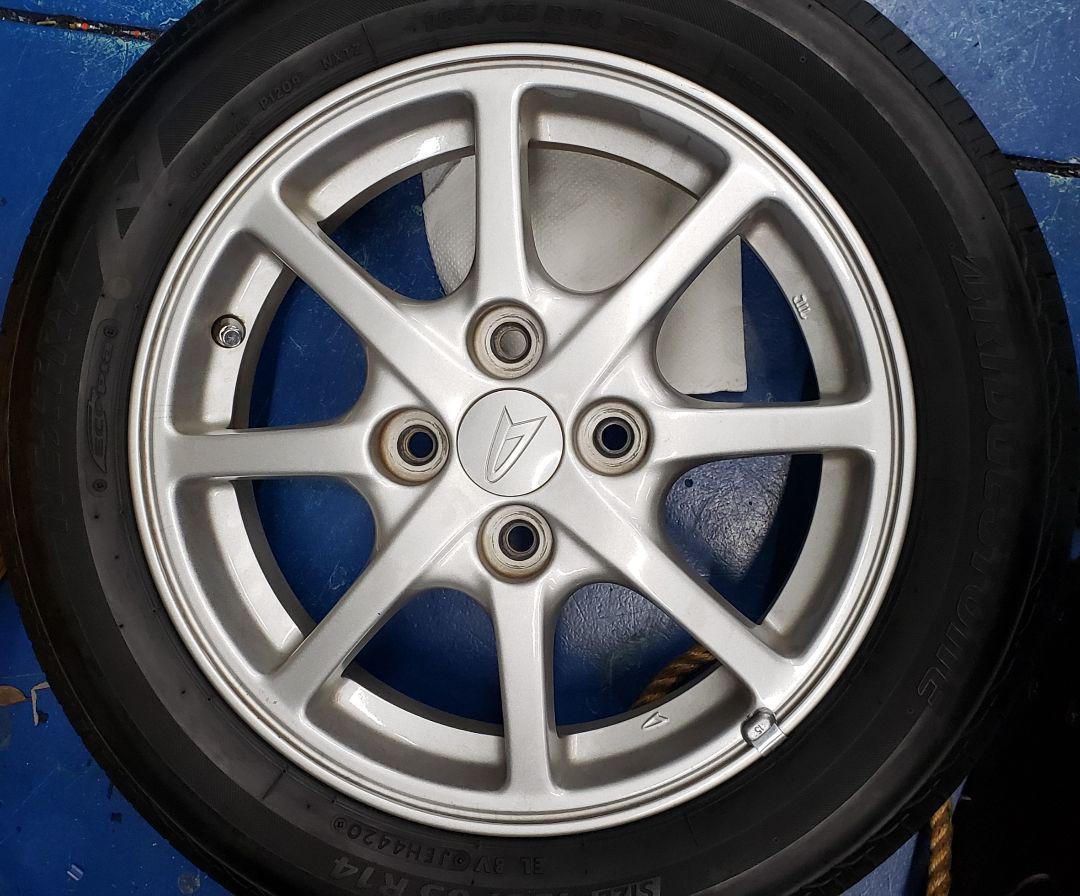格安高品質 ダイハツ純正14インチアルミホイールセット ASaQB-m43559475034 最安値新作