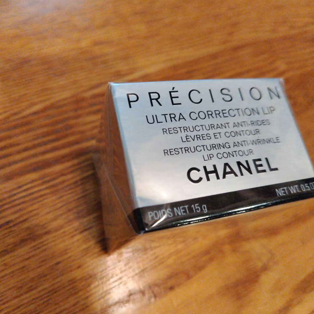 フェイスクリーム CHANEL  ULTRA  CORRECTION  LIP!