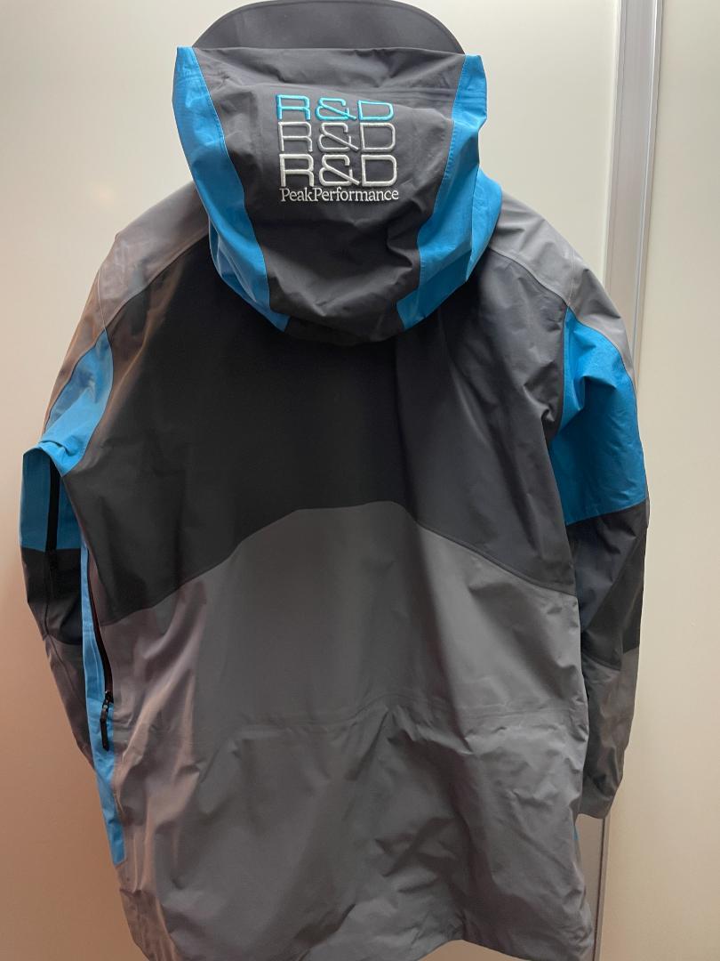 お得最新品 Peak Performance Shielder R&D Jacket L SZa3T-m43566196277 安い人気SALE
