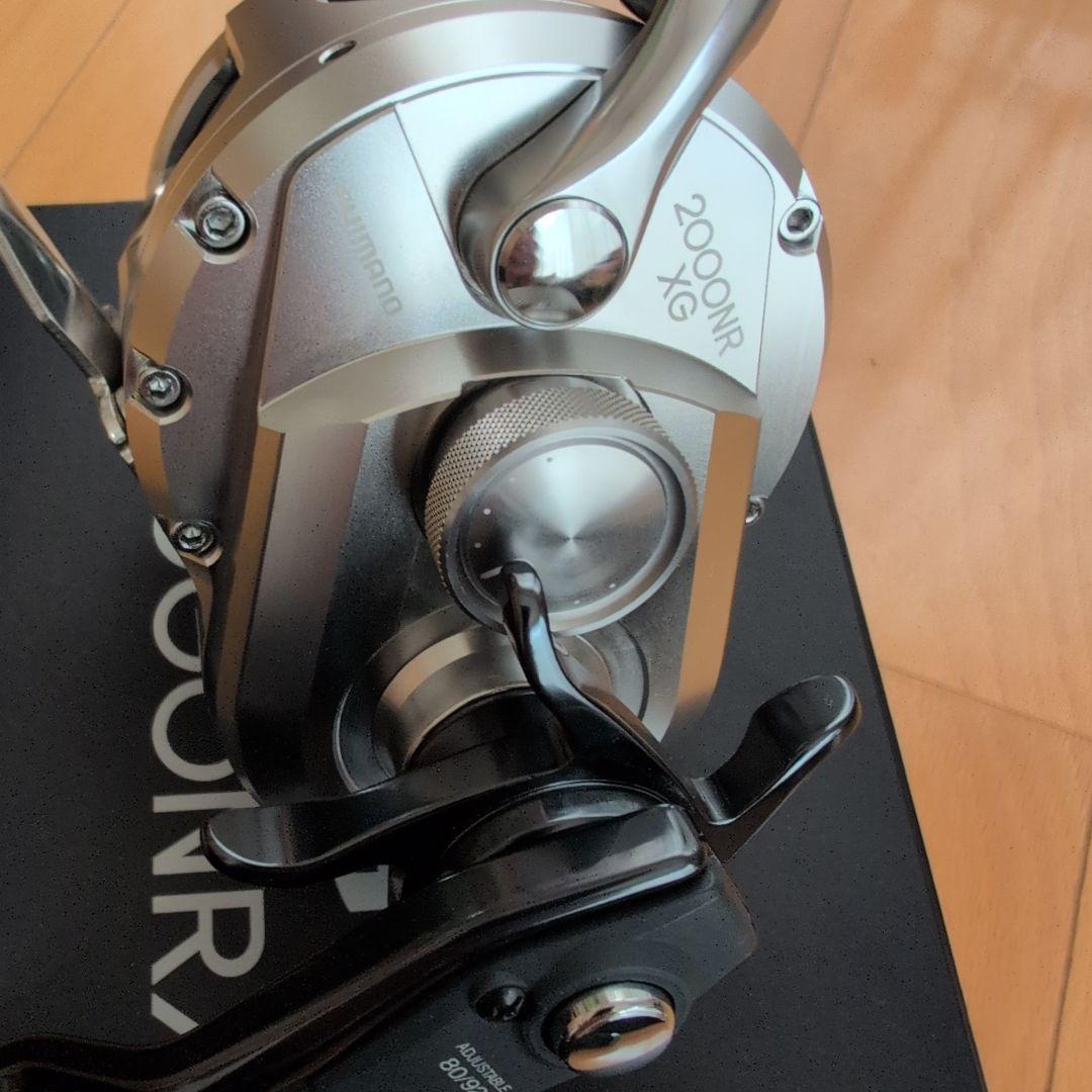 シマノ　21 オシアジガー2000NRXG(美品) 右ハンドル
