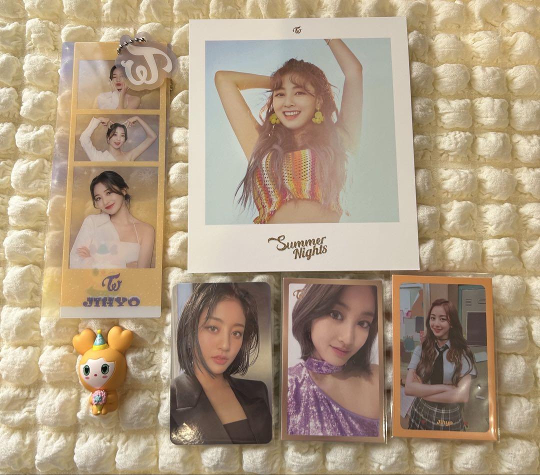 TWICE - たき シリアルコードのみ ジヒョ TWICE ジヒョ セット - メルカリ