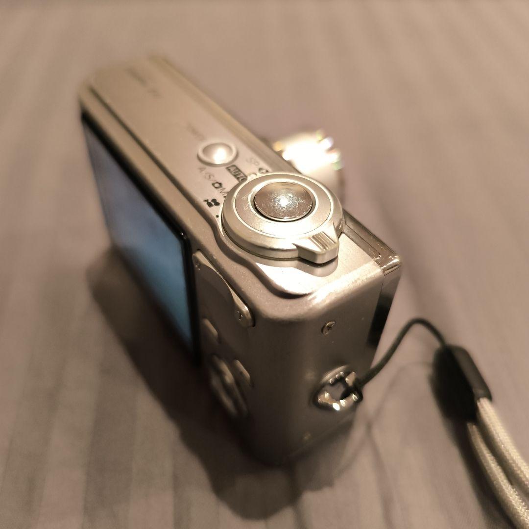 【完動品】FUJIFILM FinePix F11