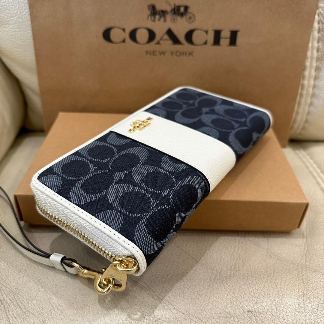 COACH 長財布 C4453 ネイビー/ホワイト