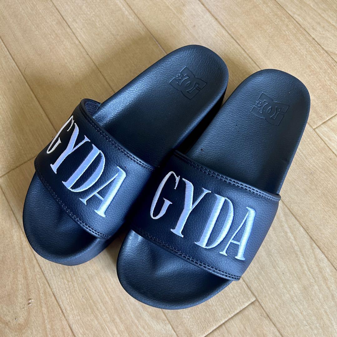 【SALE】 GYDA×DC シャワーサンダル ブラック 24cm - メルカリ 靴