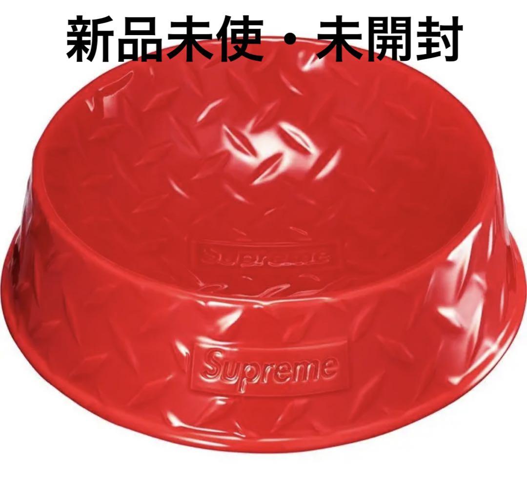 supreme ダイヤモンドプレート赤