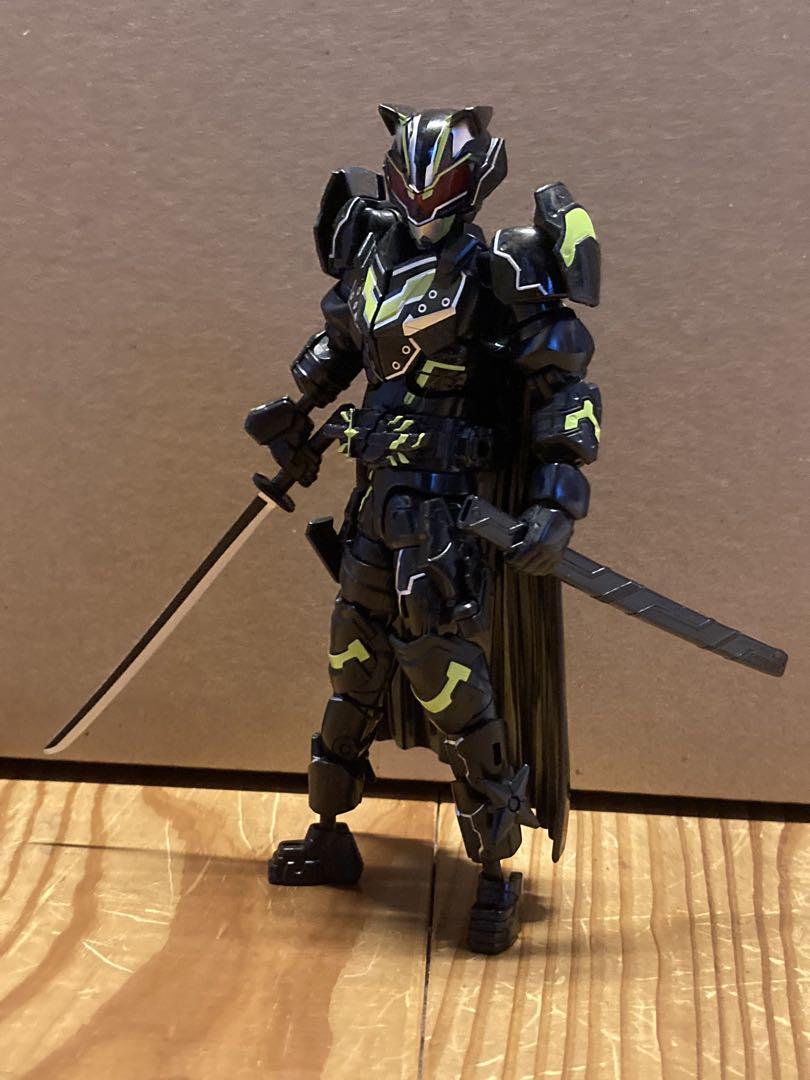 リボルブチェンジフィギュア　仮面ライダータイクーン ブジンソード(現状品)