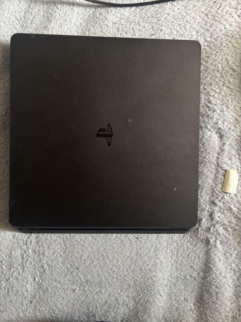 PlayStation 4 本体 ブラック