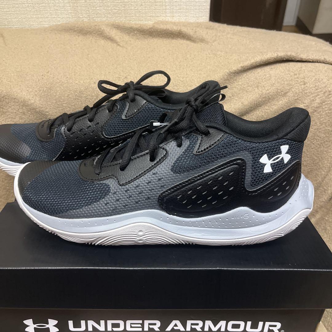 UNDER ARMOUR バスケットボールシューズ ブラック