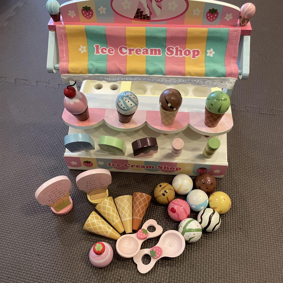マザーガーデン　アイスクリーム　ショップ