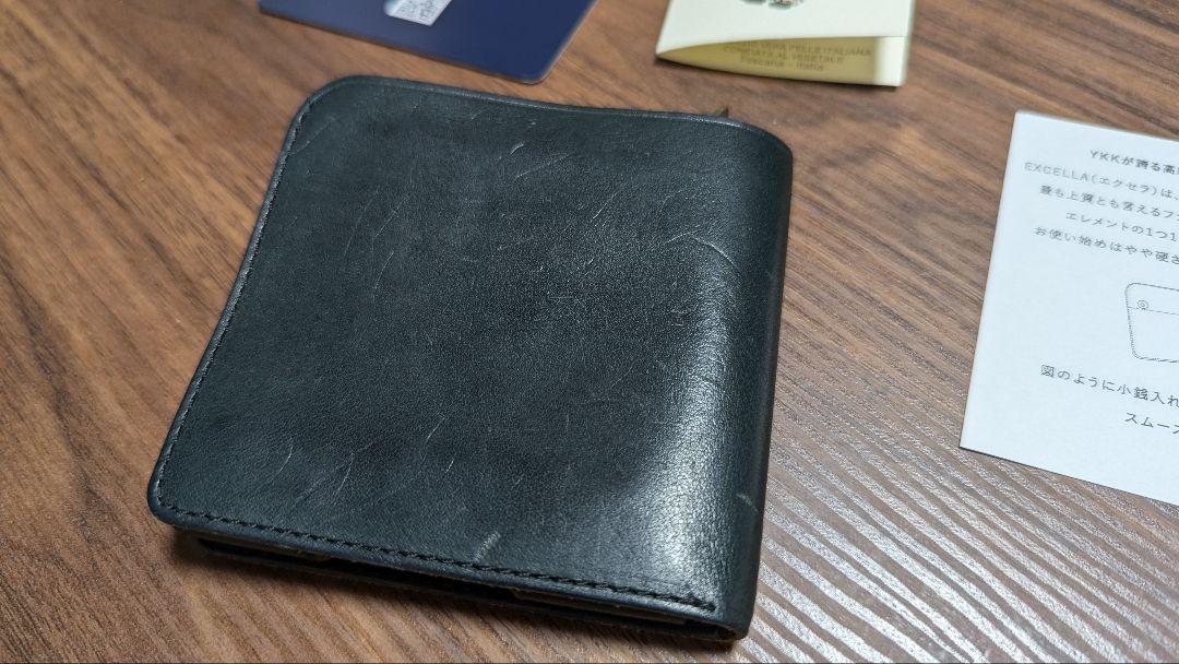 スマートウォレットLF / リスシオ 財布
