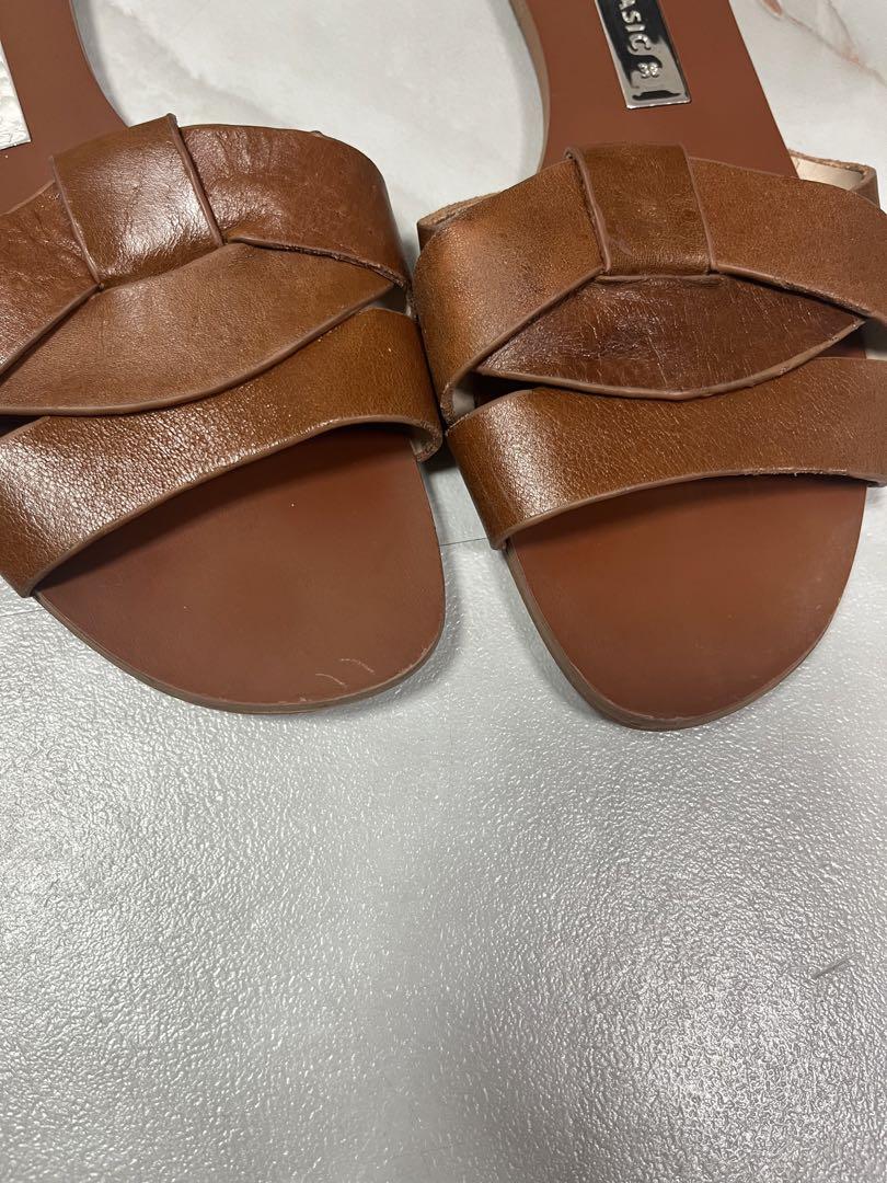 ZARA レザークリスクロスサンダル ブラウン 春夏 36 23 - メルカリ