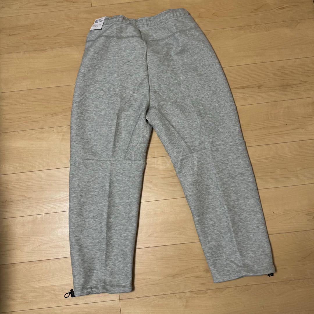 テックフリース NIKE トレーナー 2XL灰色 ストレートパンツ グレー テックフリース NIKE トレーナー 2XL灰色 ストレートパンツ グレー